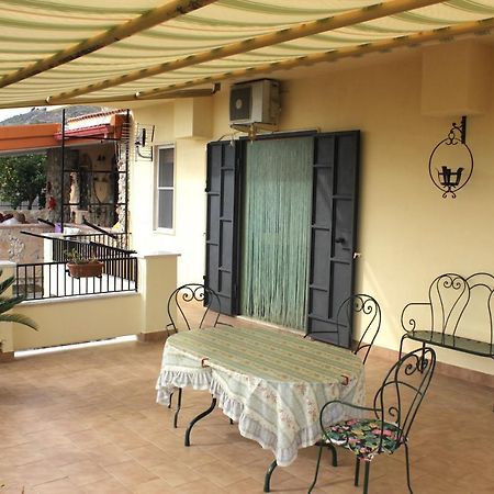 Home With Amazing View Monte SantʼAngelo المظهر الخارجي الصورة