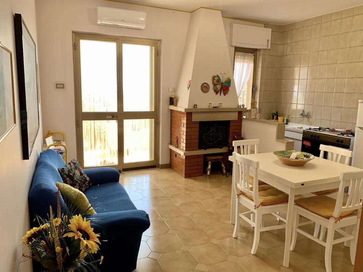 Home With Amazing View Monte SantʼAngelo المظهر الخارجي الصورة