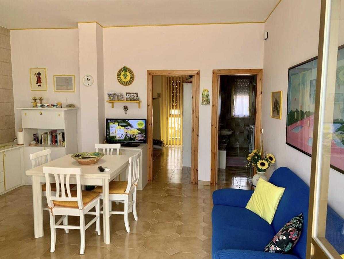 Home With Amazing View Monte SantʼAngelo المظهر الخارجي الصورة