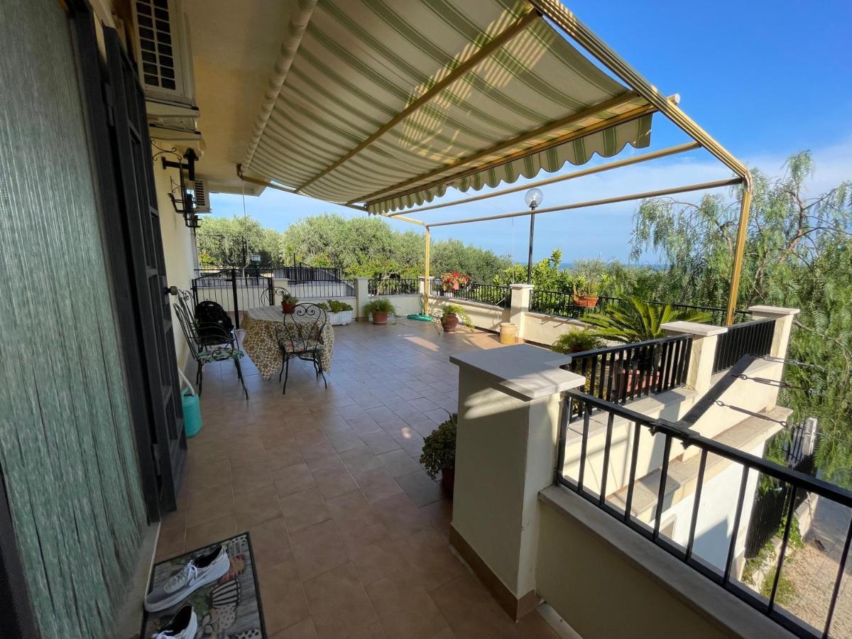Home With Amazing View Monte SantʼAngelo المظهر الخارجي الصورة